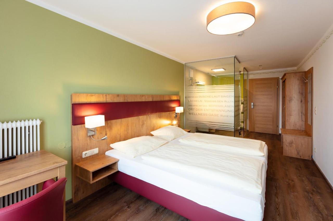 Ferienhotel Herzog Neumarkt am Wallersee Exterior foto